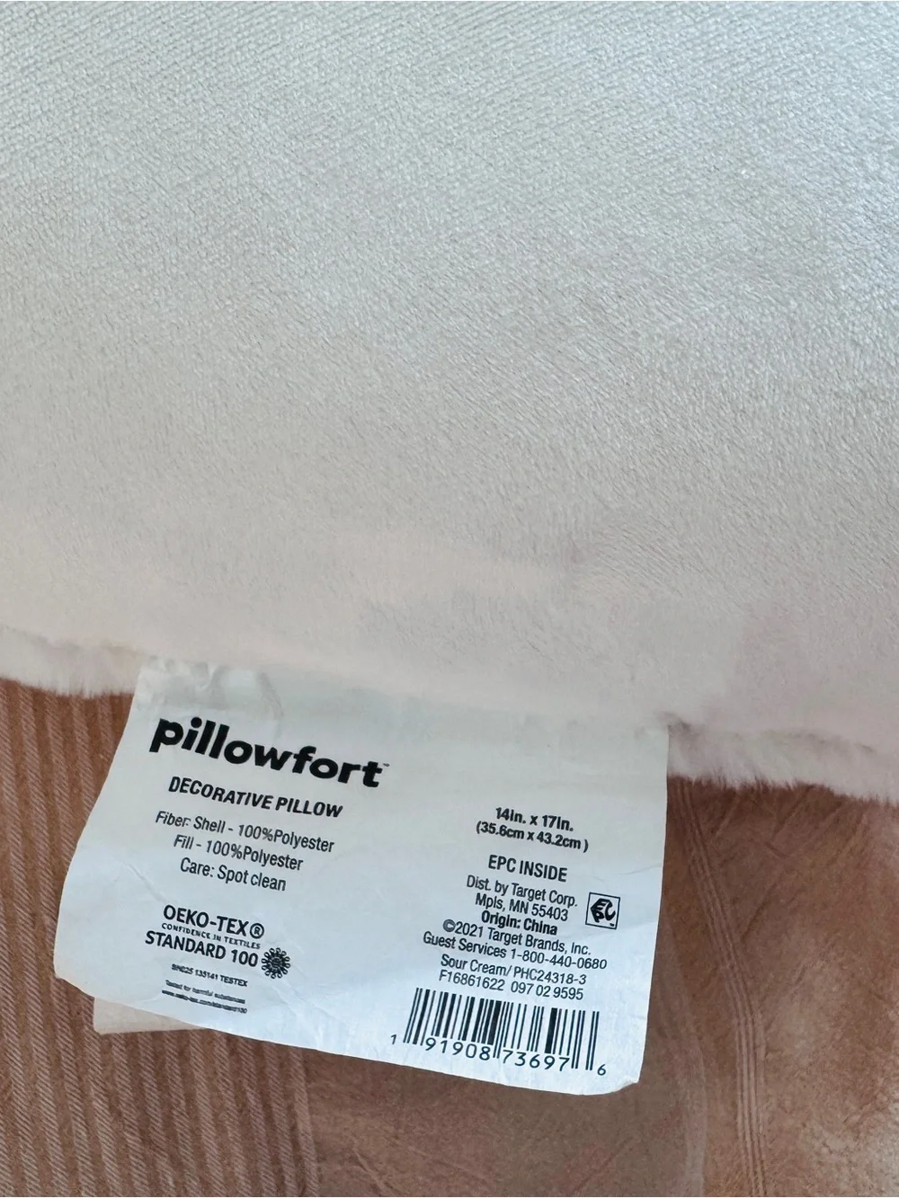 Pillowfort White Faux Fur Heart Pillow